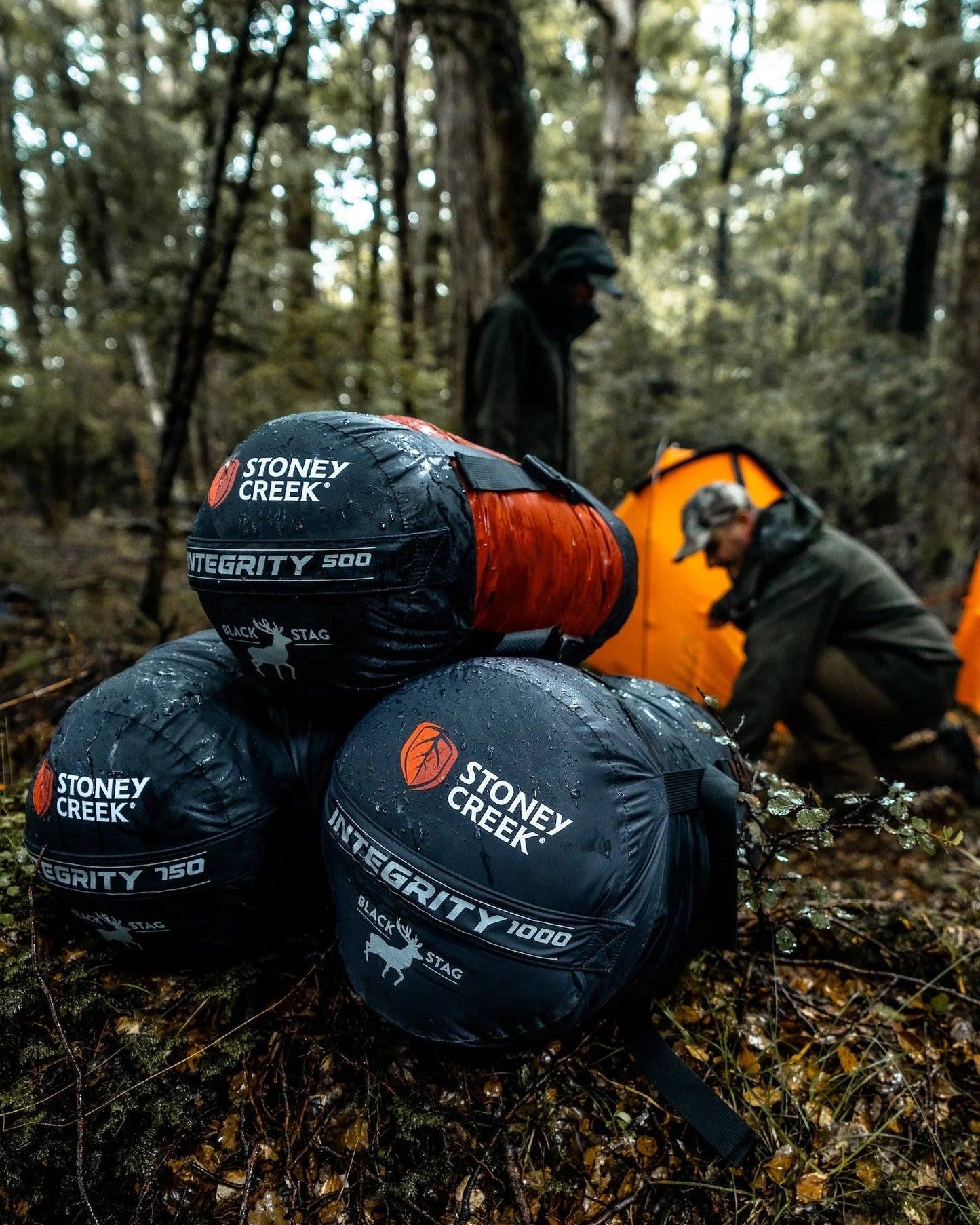 Stoney Creek | Black Stag Integrity 1000 Sleeping Bag