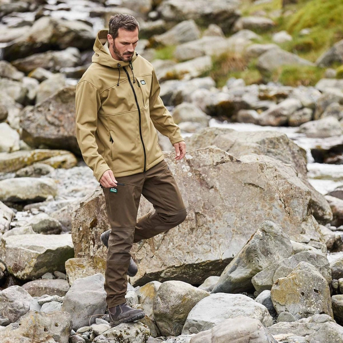 Ridgeline | Mens Gradient Jacket - Teak