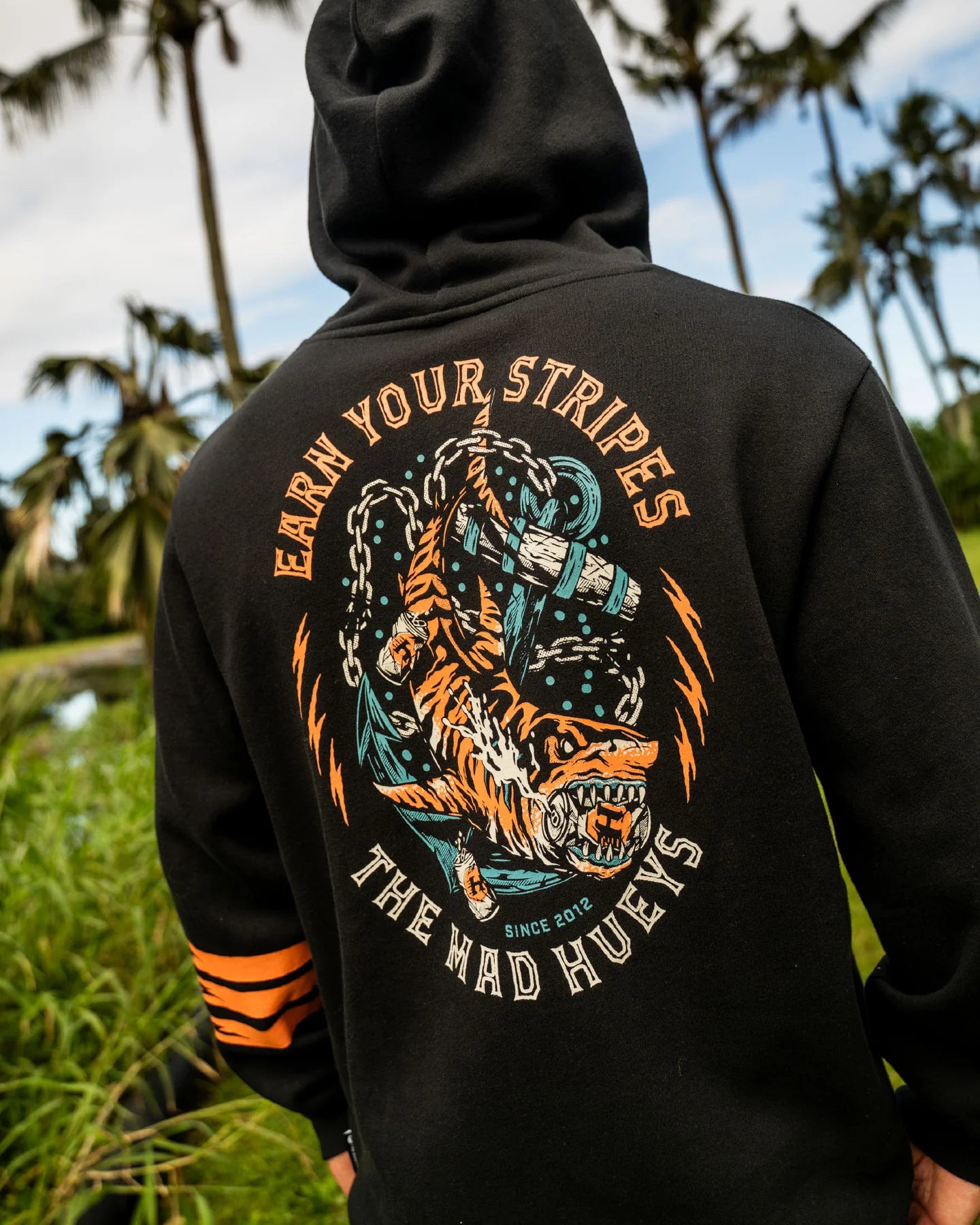 Earn Stripes | Pullover - Black | The Mad Hueys