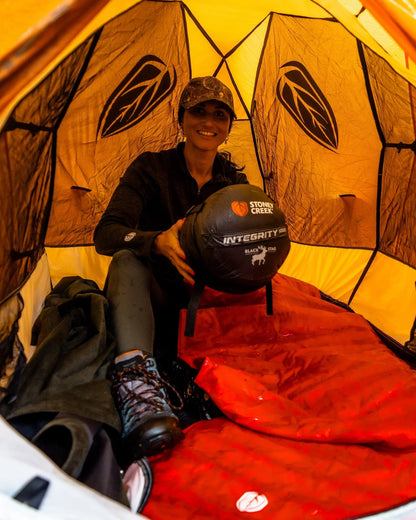 Stoney Creek | Black Stag Integrity 1000 Sleeping Bag